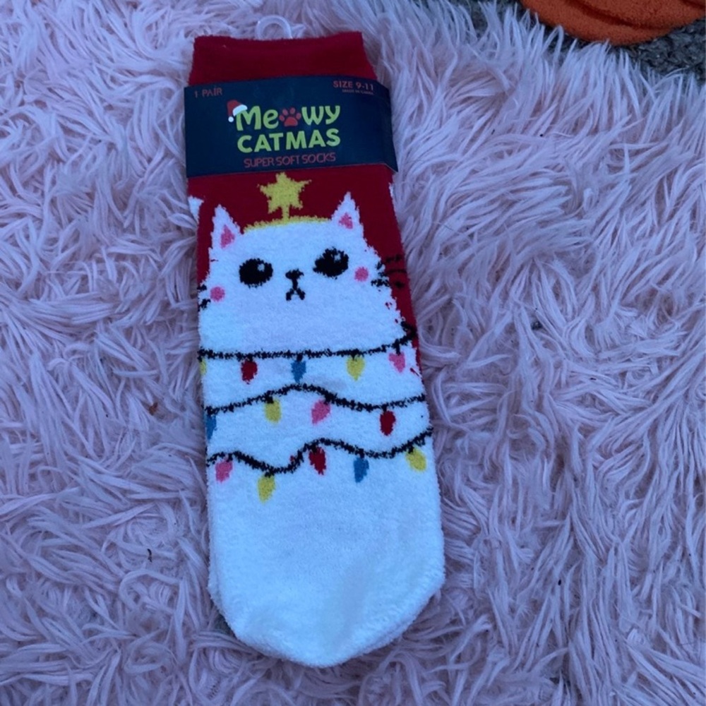 Cat fuzzy socks